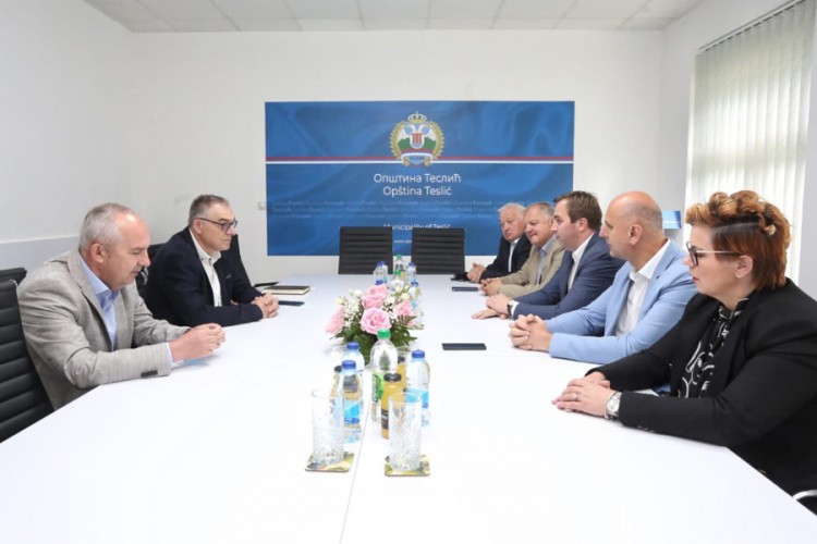 Sastali se Selak i Miličević