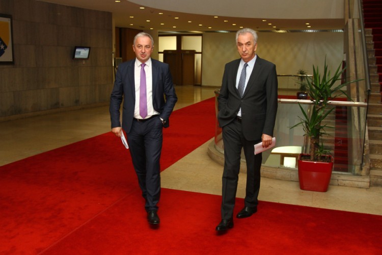 SDS i PDP neće na sastanak kod predsjednika Republike Srpske