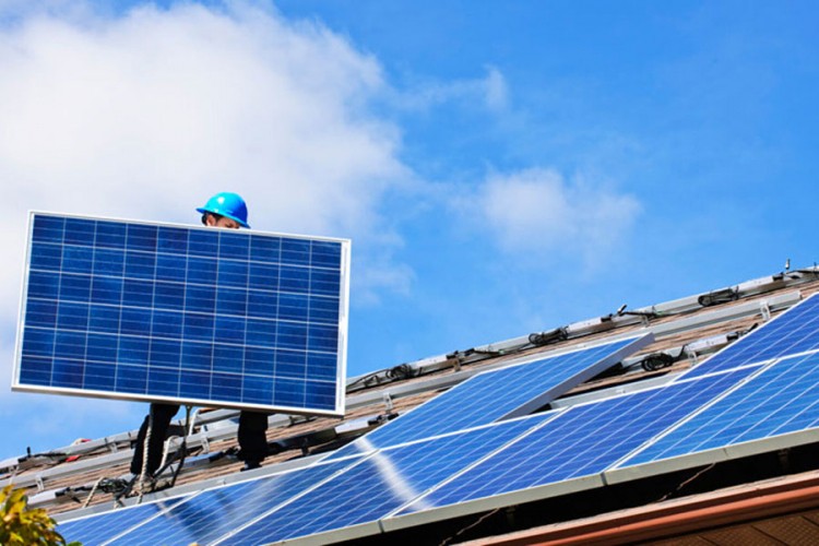 Solarni paneli poskupjeli