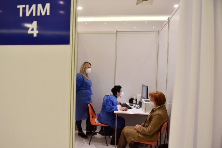 Isti efekat Sputnjika u slučaju revakcinacije 21. dana ili u periodu do 90 dana