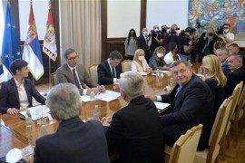 Počeo sastanak Vučića sa delegacijom Srpske