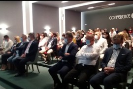Otvoren simpozijum udruženja medicinskih sestara, tehničara i babica