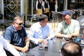 Dodik, Đajić i odbornici na kafi s Banjalučanima