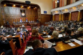 Skupština Srbije usvojila prijedlog za promjenu Ustava