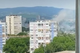 Iz požara u neboderu spaseno osam ljudi i tri kućna ljubimca