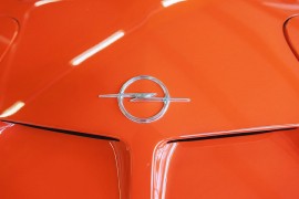Opel otvorio centar za vakcinaciju