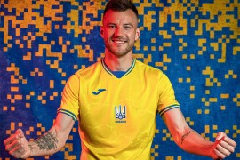 UEFA naložila Ukrajini da ukloni političke slogane sa dresa