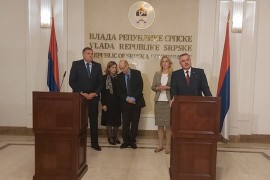 Ministri u Vladi RS upoznati s Izvještajem Nezavisne međunarodne ...