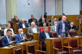 Amandmani četiri stranke u Crnoj Gori: Iz Rezolucije brisati riječ ...