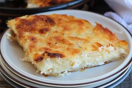 Do­maća pi­ta sa si­rom