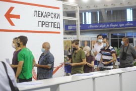 Radnici iz BiH se revakcinišu u Srbiji: "Izuzetan diplomatski potez ...