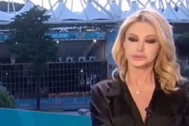 Voditeljka "zaboravila gaćice" i iznenadila navijače u prenosu uživo