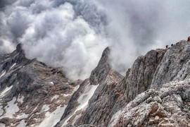 Planinar pao u provaliju na Triglavu i poginuo