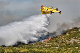 Lokalizovan veliki požar kod Vodica