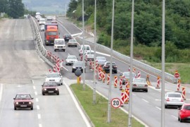 Apel vozačima da izbjegavaju vožnju u najtoplijem dijelu dana