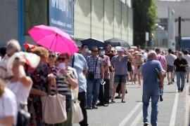 Kolaps u Zagrebu: 1.000 došlo na vakcinu bez termina, muškarac ...