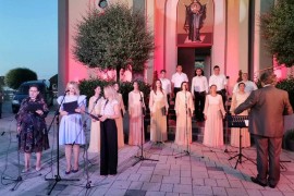 Kolo srpskih sestara priredilo bogat program