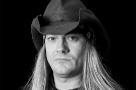Preminuo Džoni Solindžer, bivši pjevač grupe “Skid Row”