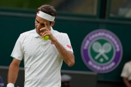 Federer bio na ivici ambisa, Manarin mu predao meč