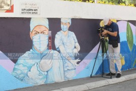Predstavljen mural posvećen medicinarima, znak sjećanja na borbu ...