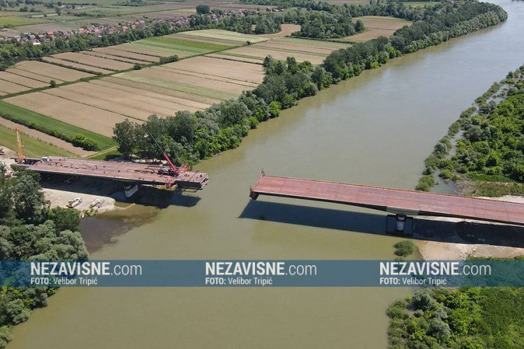 Most kod Gradiške sve više izranja iz Save (VIDEO)