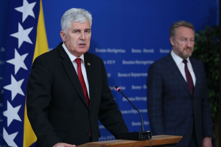 Sastali se Čović i Izetbegović: "Imamo tri problema"