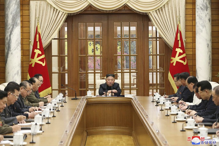 Kim Džong Un se pojavio u javnosti poslije mjesec dana