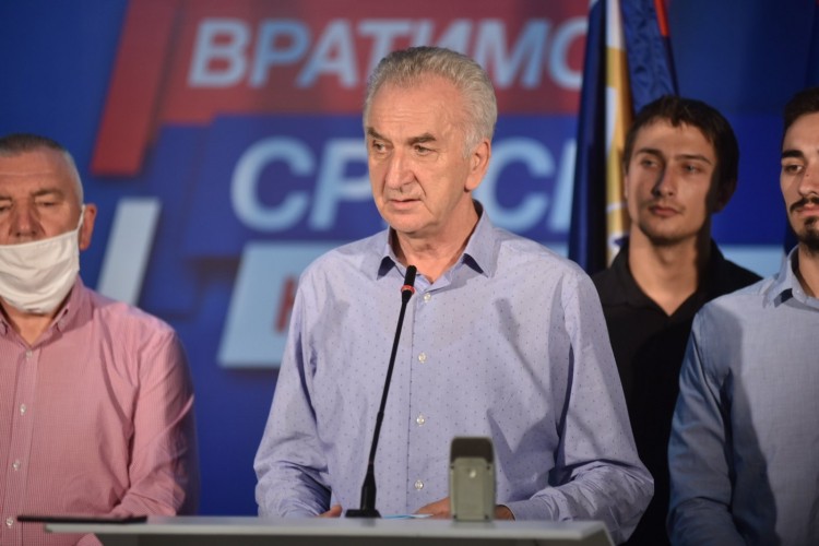 Šarović: Ideja da se Dan RS ne slavi 9. januara graniči sa ludošću