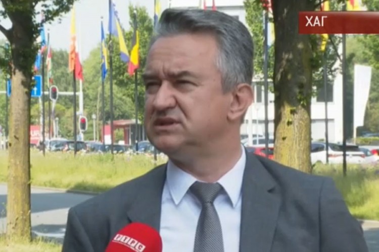 Darko Mladić: Putujući cirkus završio kako je i počeo