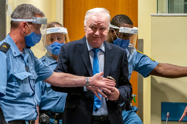 Britanski predstavnik nije rekao da će Mladić biti prebačen u Veliku Britaniju (ISPRAVLJENO)