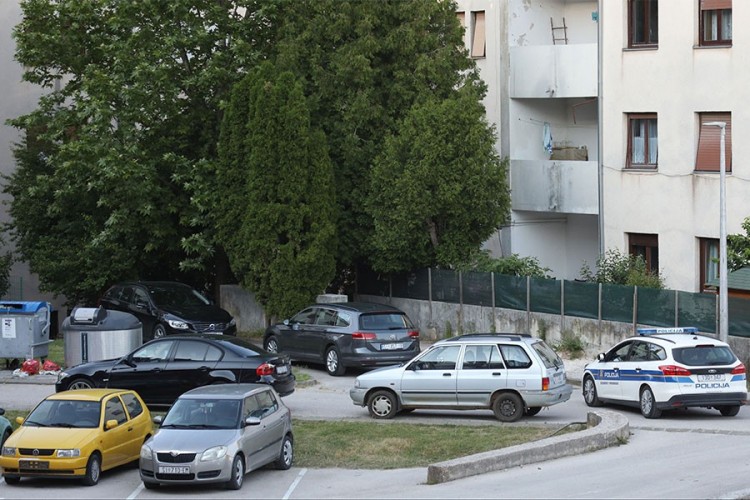 U Kninu Dan žalosti zbog smrti dječaka