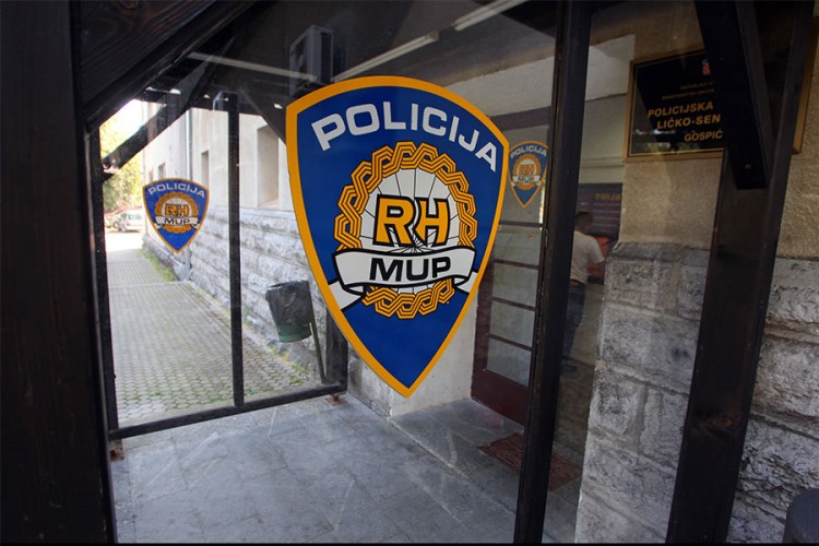 Uhapšen državljanin BiH: Vozio pijan, bez vozačke i sa lažnom registracijom