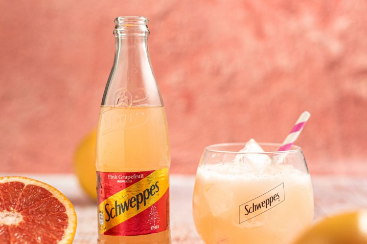 Schweppes Pink Grapefruit - osvježenje sa stilom