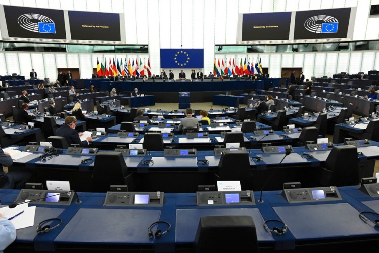 Evropski parlament rezolucijom "najavio" tužbu protiv Evropske komisije