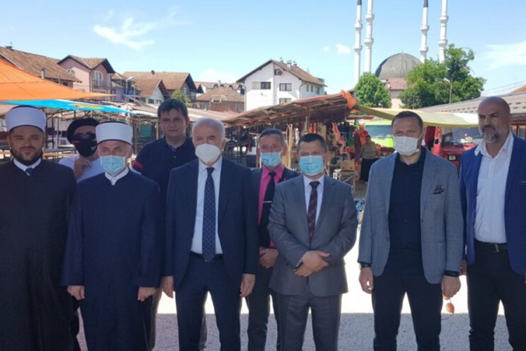 Otkočena izgradnja vakufskog tržnog centra