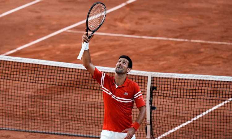 Novak Đoković poklonio reket, pogledajte reakciju dječaka