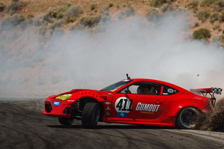 Ovako drifta Toyota 86 s motorom iz Ferrarija