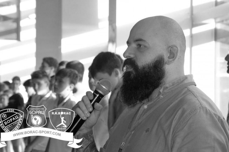 Preminuo Zoran Vukelić