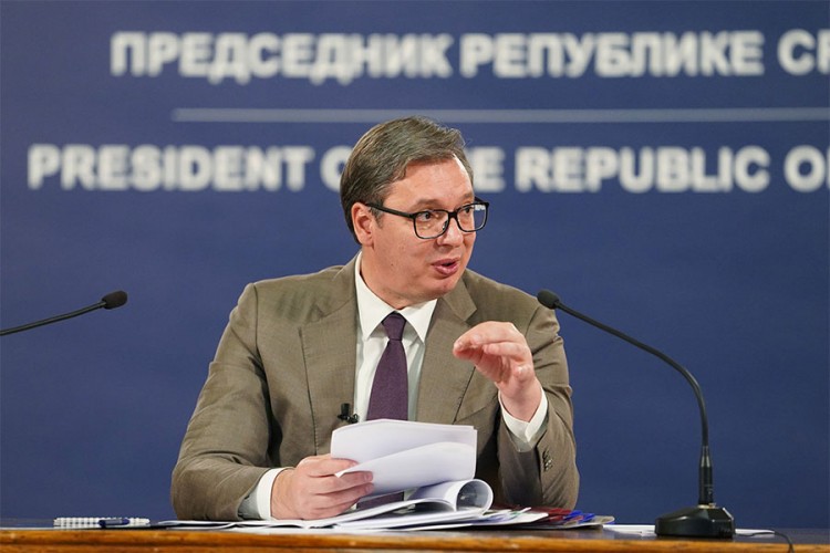 Vučić: Nećemo dozvoliti proterivanje Srba oružjem sa KiM