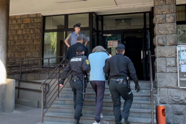 Mrežu oko dilera plelo 300 policajaca