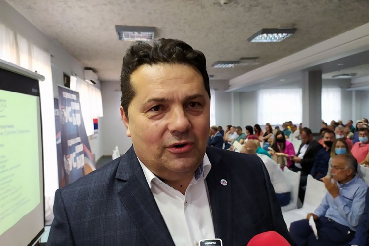 Stevandić: Nemamo obaveze ni prema jednom političkom bloku