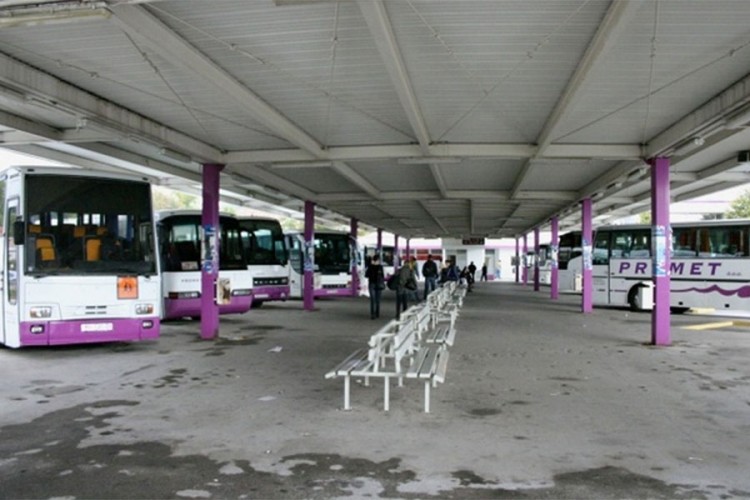 Autobusu u Hrvatskoj otpao točak: "Znalo se da vozilo nije ispravno"