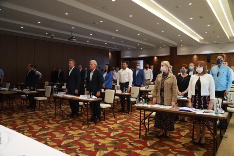 SDA optužila Srbiju za "uzurpatorske atake" na resurse BiH, poziva na sankcije Dodiku