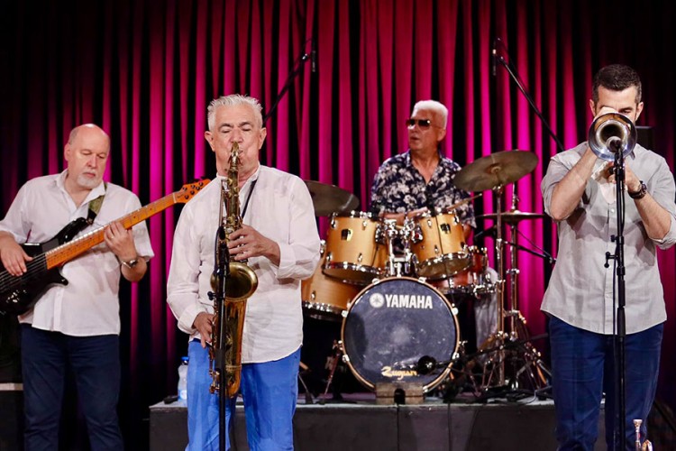 Koncert Maljokovića i "Balkan salsa benda": Banjalučani dobra džez publika