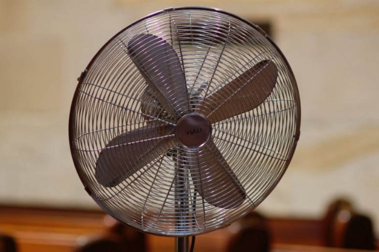 Trikovi kako da ventilator potpuno zamijeni klimu