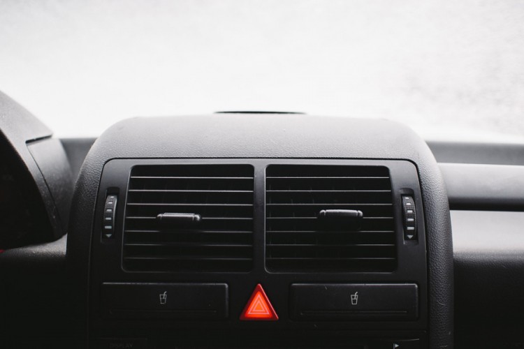 Utiče li boja automobila na zagrijavanje kabine?