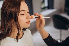 Jednostavan trik uz koji puder svaki put izgleda besprijekorno na licu
