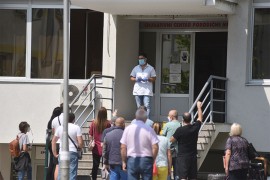 Reorganizacija Domova zdravlja u RS: Revakcinisani na pregled kod ...