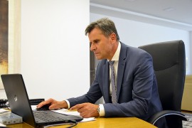 Novalić: Od 27.000 ljudi koji su ostali bez posla zbog pandemije ...