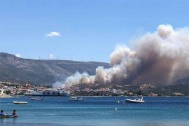 Grčka: Vatrogasci gase 51 požar širom zemlje